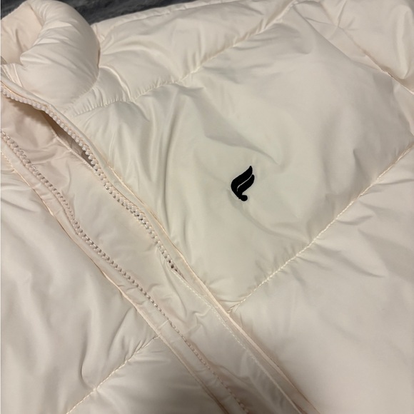 Cream Puffer Jacket - Picture 3 of 7